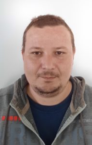 Dóra Tamás : hulladékosztályozó
