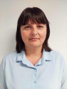 Kövesdiné Horváth Andrea : ügyfélszolgálati ügyintéző