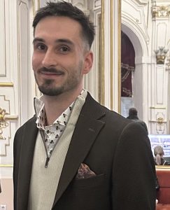 Kepecz Dániel : gondnoksági asszisztens